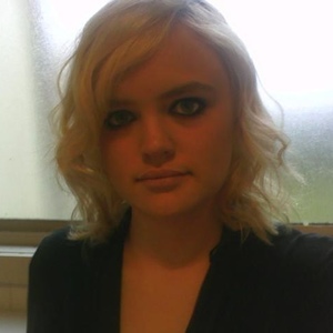 Profile Picture of Jessica Billman (@her.diamonds.falling.down) on Myspace