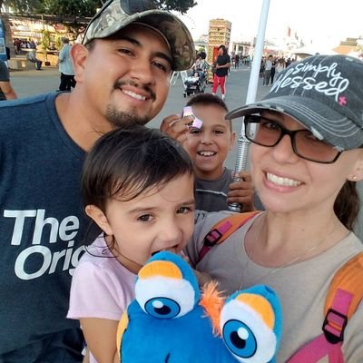 Profile Picture of Melanie Hinojosa (@Mrs_Hino) on Twitter