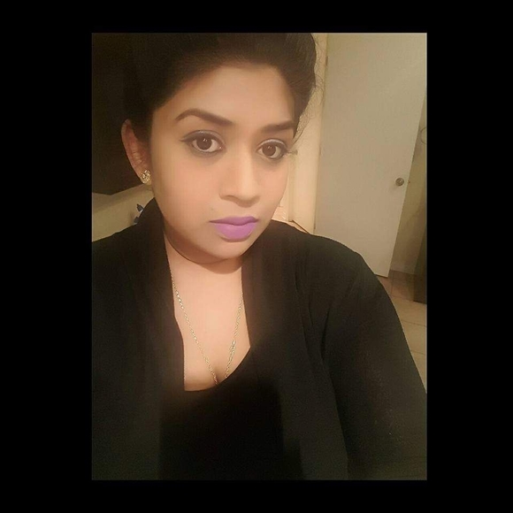 Profile Picture of Gayu Sinnathamby (@gayusinnathamby) on Poshmark