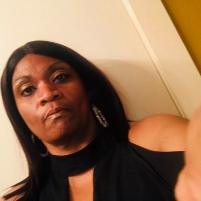 Profile Picture of LaShell Jackson (@LaShell00369418) on Twitter