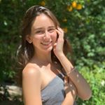 Profile Picture of Lauren Perlmutter (@laurenperlmutter) on Instagram