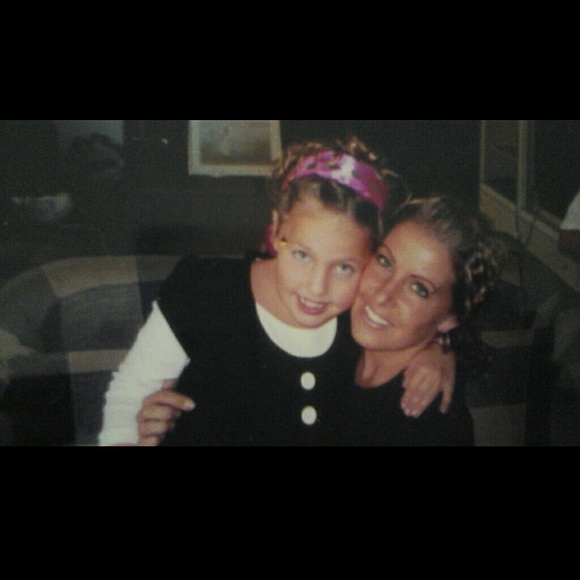 Profile Picture of Justin Hebert (@thumper31) on Poshmark