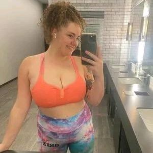 Profile Picture of OliviaAlison (@oliveailson) on Tiktok