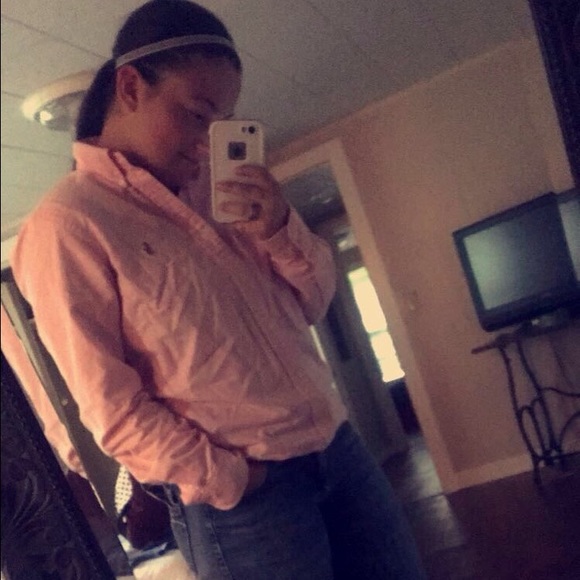 Profile Picture of Tori Foster (@ffoosstteerr13) on Poshmark