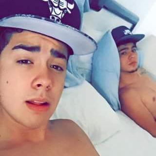 Profile Picture of Andreina ✌♡ (@Andre_alvarado4) on Twitter