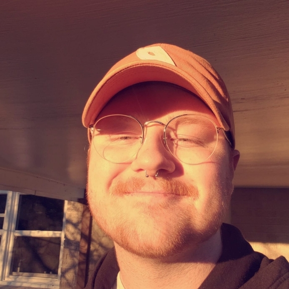 Profile Picture of Jared Reynolds (@crioden) on Poshmark