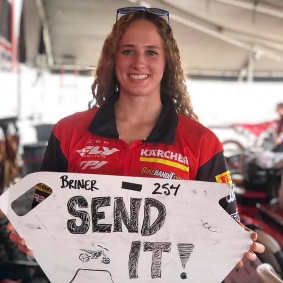 Briana Bushnell - Poshmark Profile Picture of Briana Bushnell (@breebushnell) on Poshmark