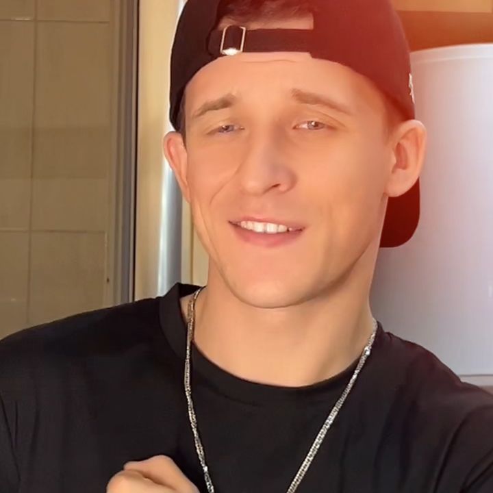 Profile Picture of ⭐️Arnold_Zirka⭐️ (@arnold_zirka) on Tiktok