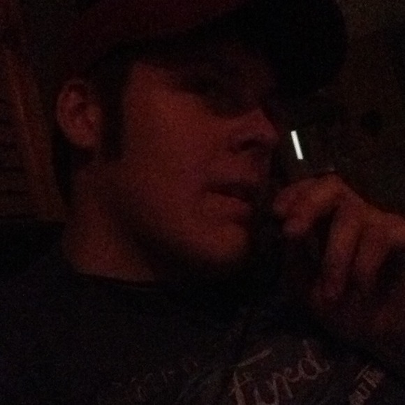 Profile Picture of Branden Rundquist (@brandenrund) on Poshmark