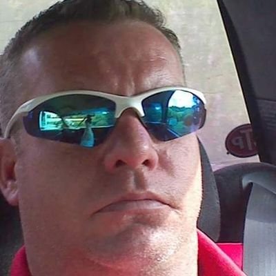 Profile Picture of Robert L Oglesby (@RobertLOglesby2) on Twitter