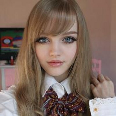 Profile Picture of Hillary James (@HillaryJames16) on Twitter