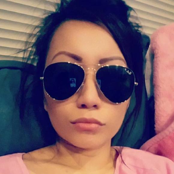 Profile Picture of Ann Nguyen (@krazithu) on Poshmark