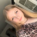 Profile Picture of 𝓚 (@kimdailynb) on Instagram