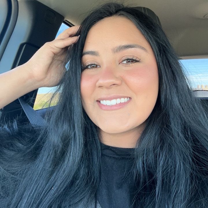 Profile Picture of janetb05.08 (@janetb05.08) on Tiktok