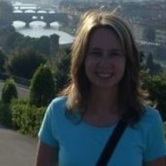 Profile Picture of Lena Tobin (@jazzi29ca) on Poshmark