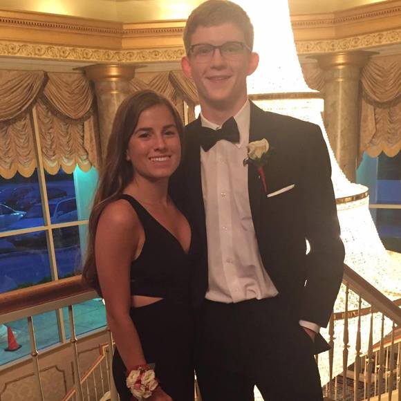 Profile Picture of Scott Mackrell (@scottmackrell) on Poshmark