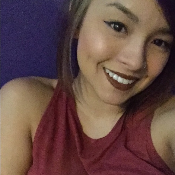 Profile Picture of Tiffany Franks (@tfranky) on Poshmark