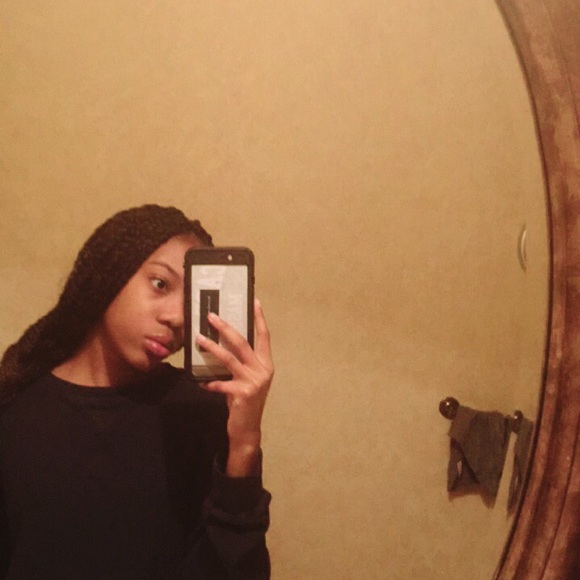 Profile Picture of Jada Latson (@jadalatson) on Poshmark