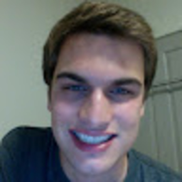 Profile Picture of Andrew Long (@andrew7longs) on Poshmark