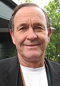 Profile Picture of Cliff Drysdale - Wikipediaon Wikipedia