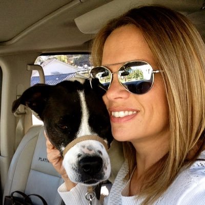Profile Picture of Jenny Wakefield (@JennyDWakefield) on Twitter