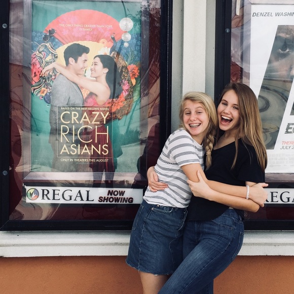 Profile Picture of Abby Balcerzak (@abbybalcer) on Poshmark