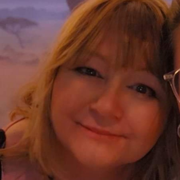 Profile Picture of Christine Bonney (@eaglei12) on Poshmark