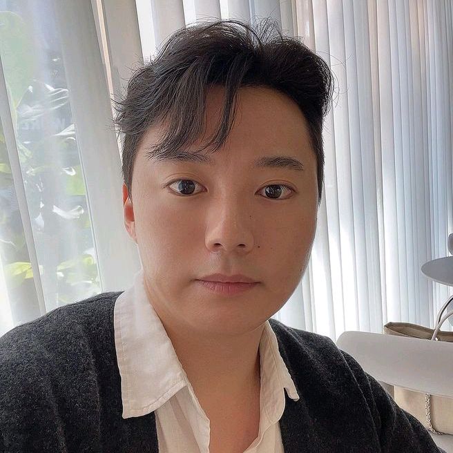 Profile Picture of Hyeon Bin (@hyeon.bin1) on Tiktok