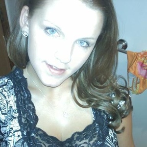 Profile Picture of Mellissa Leasure (@randys_hunnie920) on Myspace