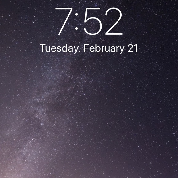 Profile Picture of Bradley Lukens (@hawire98) on Poshmark