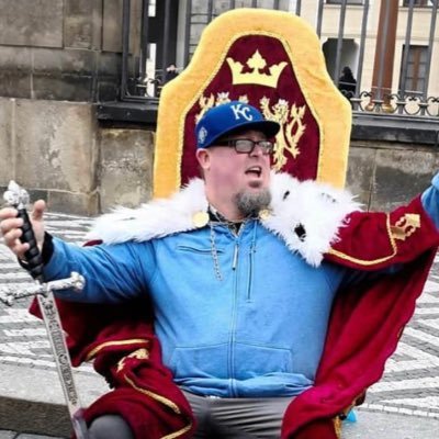 Profile Picture of Travis Wright (@teedubya) on Twitter