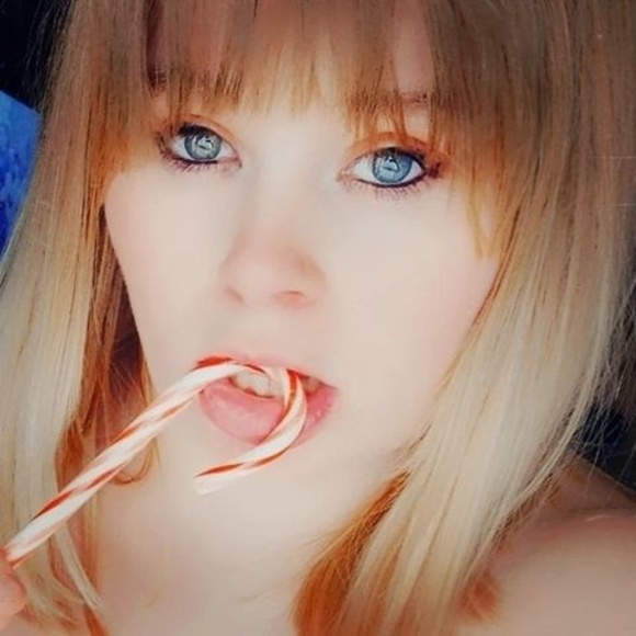 Profile Picture of Brianna Benoit (@brose3176) on Poshmark