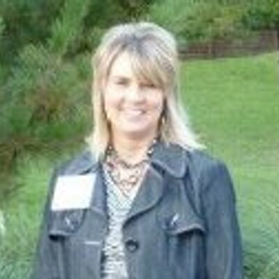 Profile Picture of Cindy Sheets (@cindy_bling) on Twitter