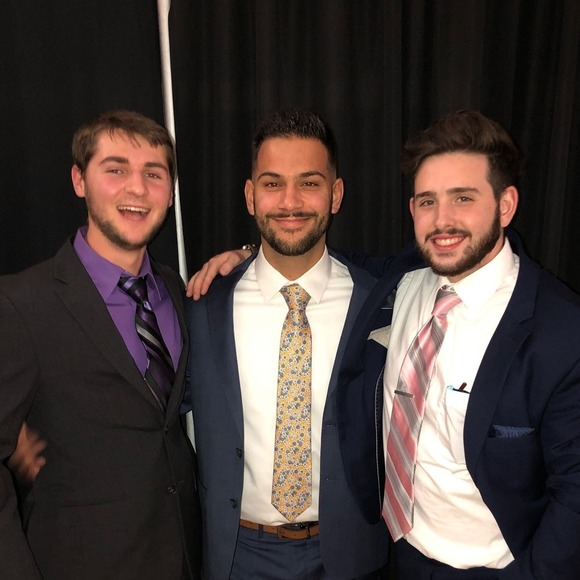 Profile Picture of Joe Albanese (@joe546) on Poshmark