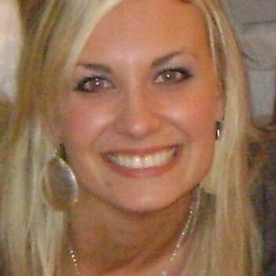Profile Picture of Larisa Jones (@larisajones72) on Twitter