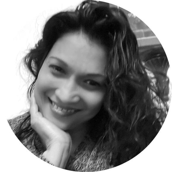 Profile Picture of Shobha Persaud (@shobhapersaud) on Poshmark