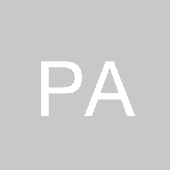Profile Picture of Point dume house Alex falk (@whyareyou1) on Poshmark