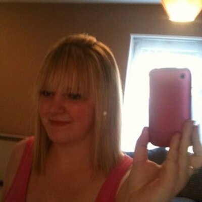 Profile Picture of Amy Connelly (@amylouise1711) on Twitter