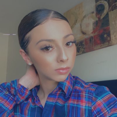 Profile Picture of Gabriella Lee (@gabbieylee) on Twitter