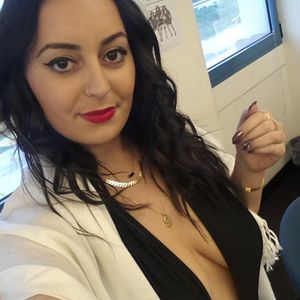 Profile Picture of Lisa Schwartz (@benice42) on Myspace