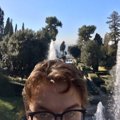 Profile Picture of The Grub Guard☭ (@doug_currier) on Twitter