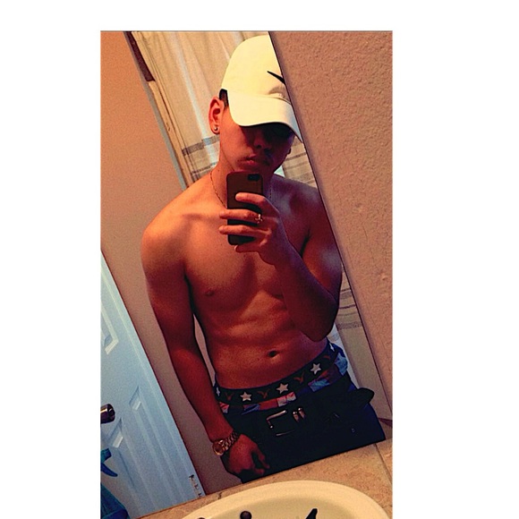 Profile Picture of Isaac Ruiz (@brazysavagee) on Poshmark