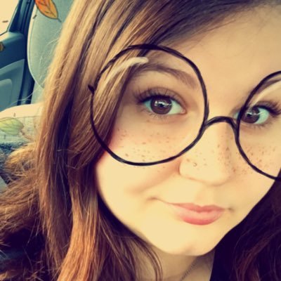 Profile Picture of Kiersten Young (@KierstenYoung) on Twitter