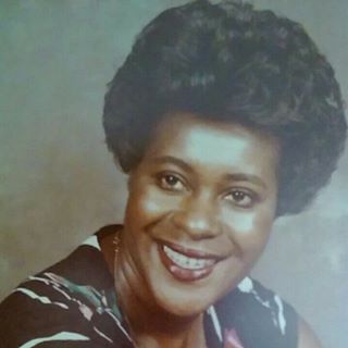 Profile Picture of Verona Chisolm (@verona.chisolm) on Facebook