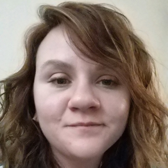 Jerilee Lester - Poshmark Profile Picture of Jerilee Lester (@jeylee87) on Poshmark