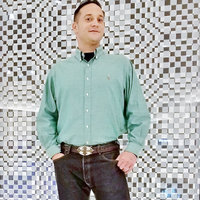 Profile Picture of Chris Greenwell (@ChrisLGreenwel) on Twitter