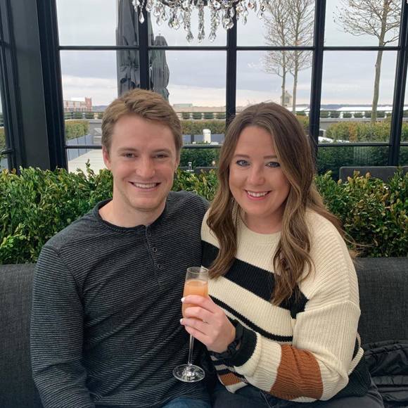 Profile Picture of Kelli Warden (@kwarden08) on Poshmark