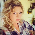 Profile Picture of Melissa Dumas Czajak (@hnybee4281) on Instagram