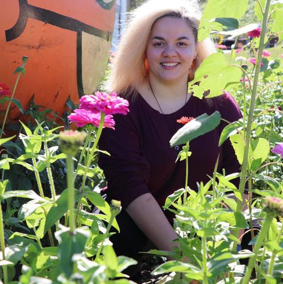 Profile Picture of Brittnee Selvage (@bigbootybritt) on Poshmark