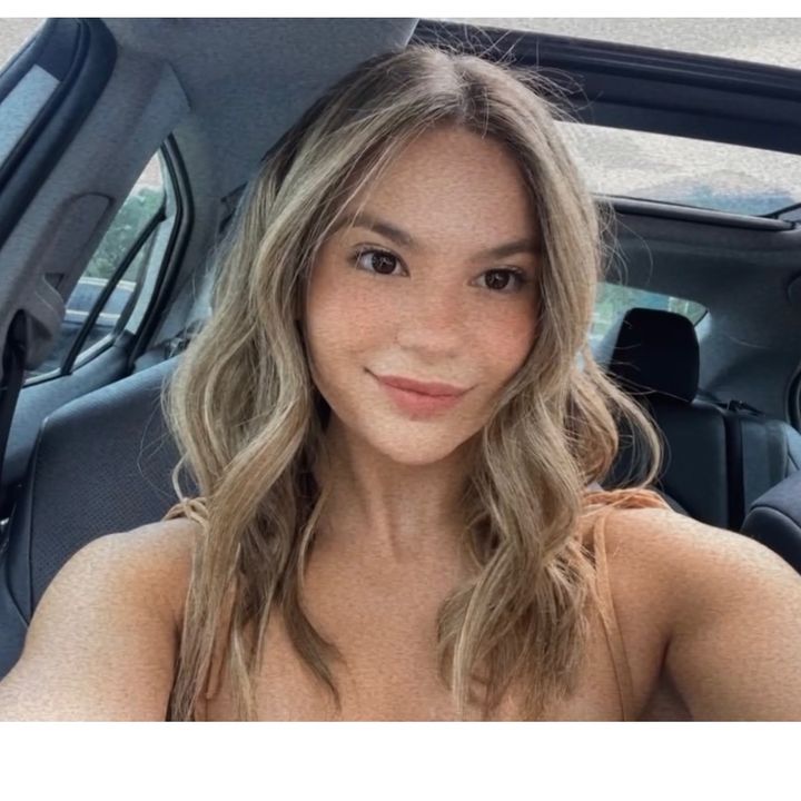 Profile Picture of Christine (@chris.scherg) on Tiktok